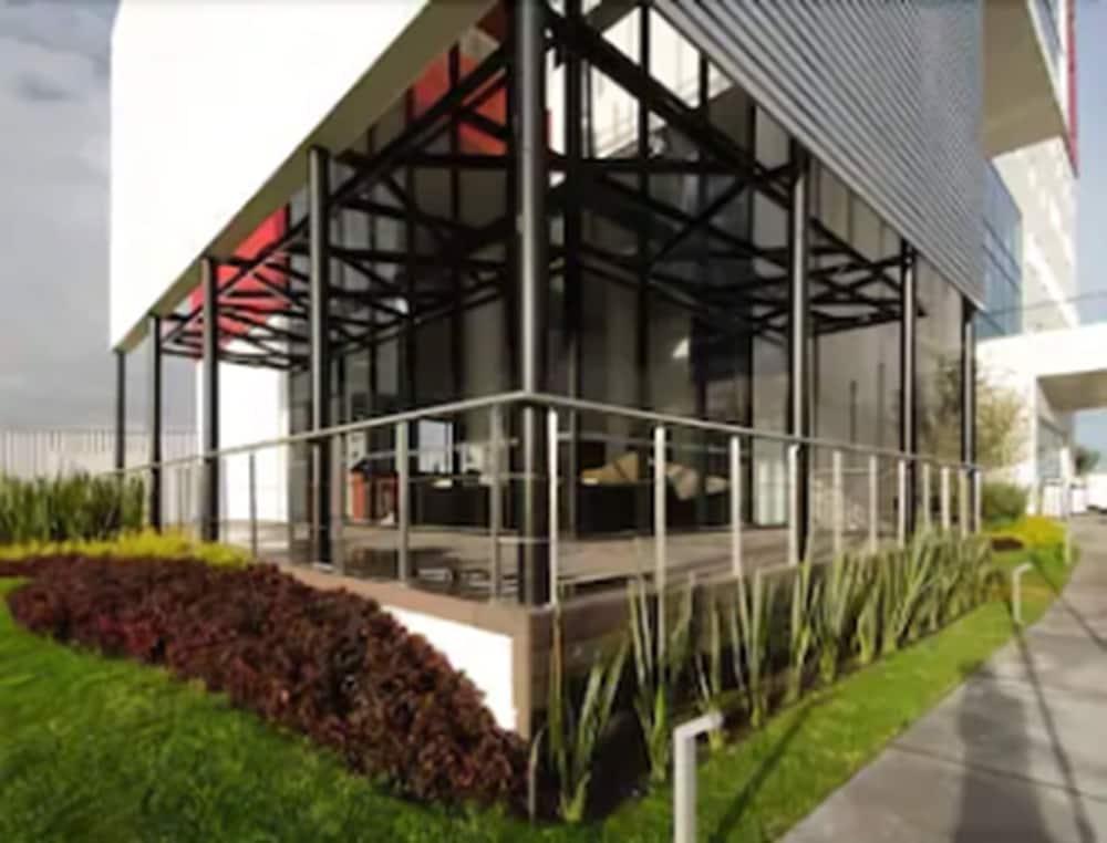 Ramada Encore San Luis Potosí Exterior photo